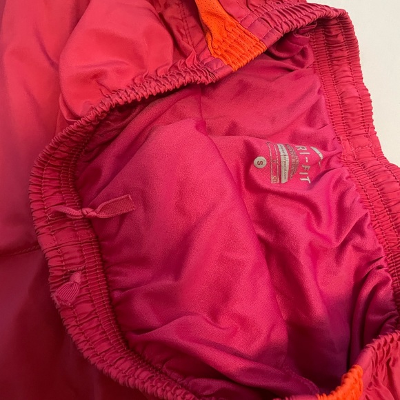 Nike hot pink and neon orange shorts - Picture 4 of 6